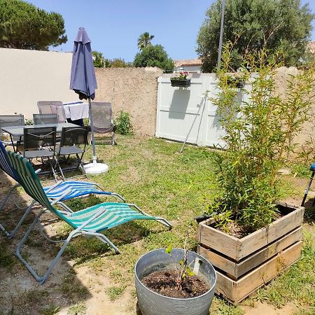 La Casita Serignanaise - Apt T2 - Clim - Jardin Bed & Breakfast Bagian luar foto